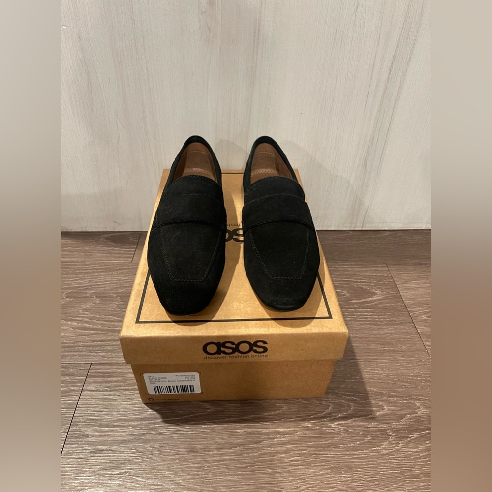 ASOS DESIGN Motion suede loafers